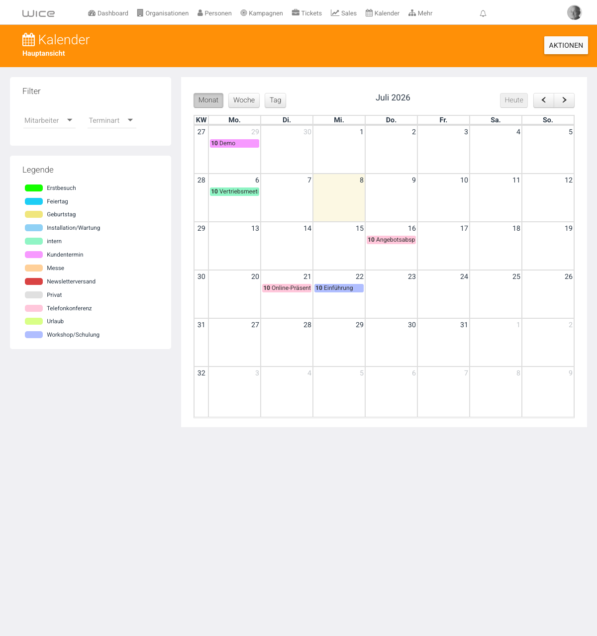 Kalender-Hauptansicht: Monatsansicht mit Filtern und Legende